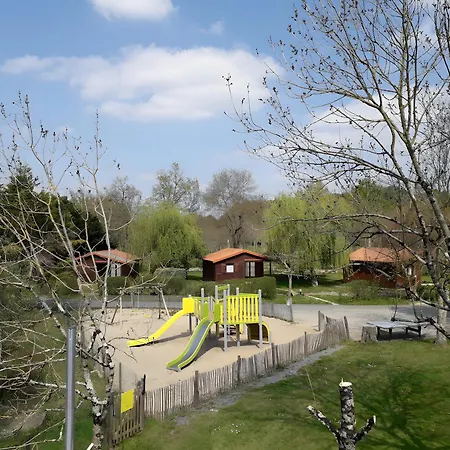 Campingplatz Bois 1 Domaine Les Epinettes Saint-Gervais (Vendee)