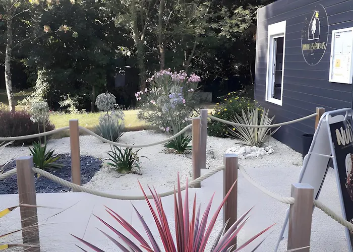 Bois 1 Domaine Les Epinettes Campsite